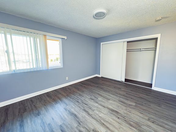 5th image of 10923 California Ave APT A