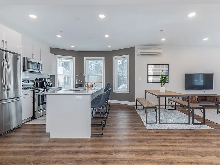 843 Columbia Rd #1 — Photo 2