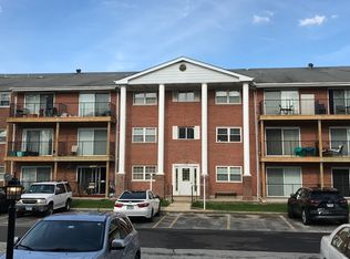 6115 W 94th St APT A7, Oak Lawn, IL 60453