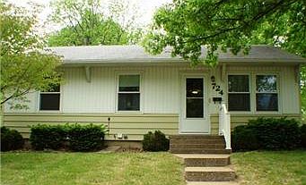 1st image of 724 N Westwood Dr