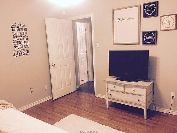 4th image of 3771 N Traditions Dr