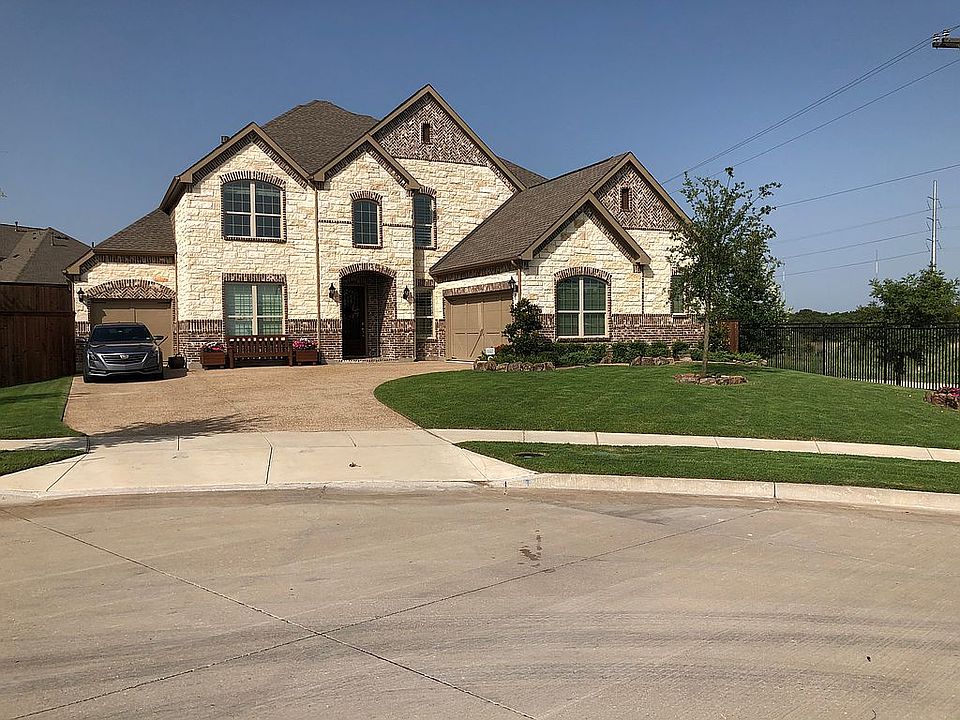 1st image of 411 Hyer Cir