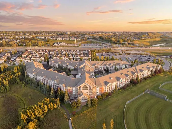 223 N Tuscany Springs Blvd NW #268, Calgary, AB T3L 2M2