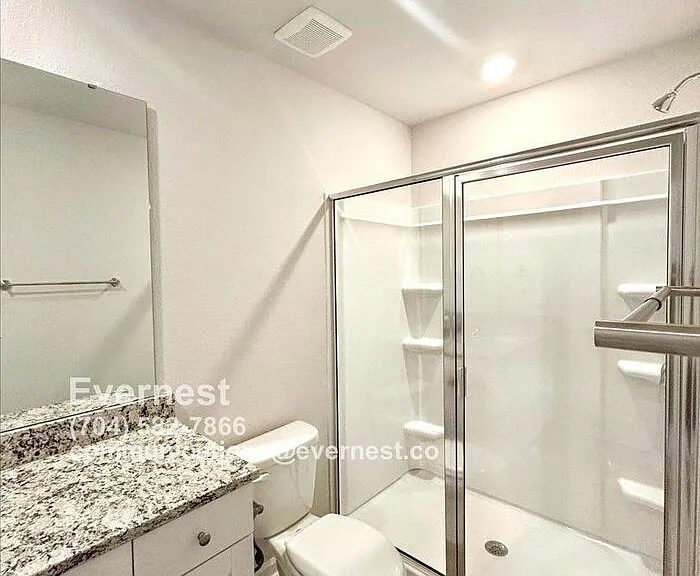 2108 Willow Glen Dr — Photo 7