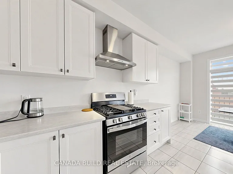 2133 Coppermine St — Photo 13