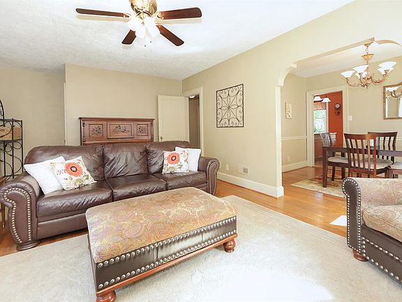 5th image of 700 Perrymont Ave