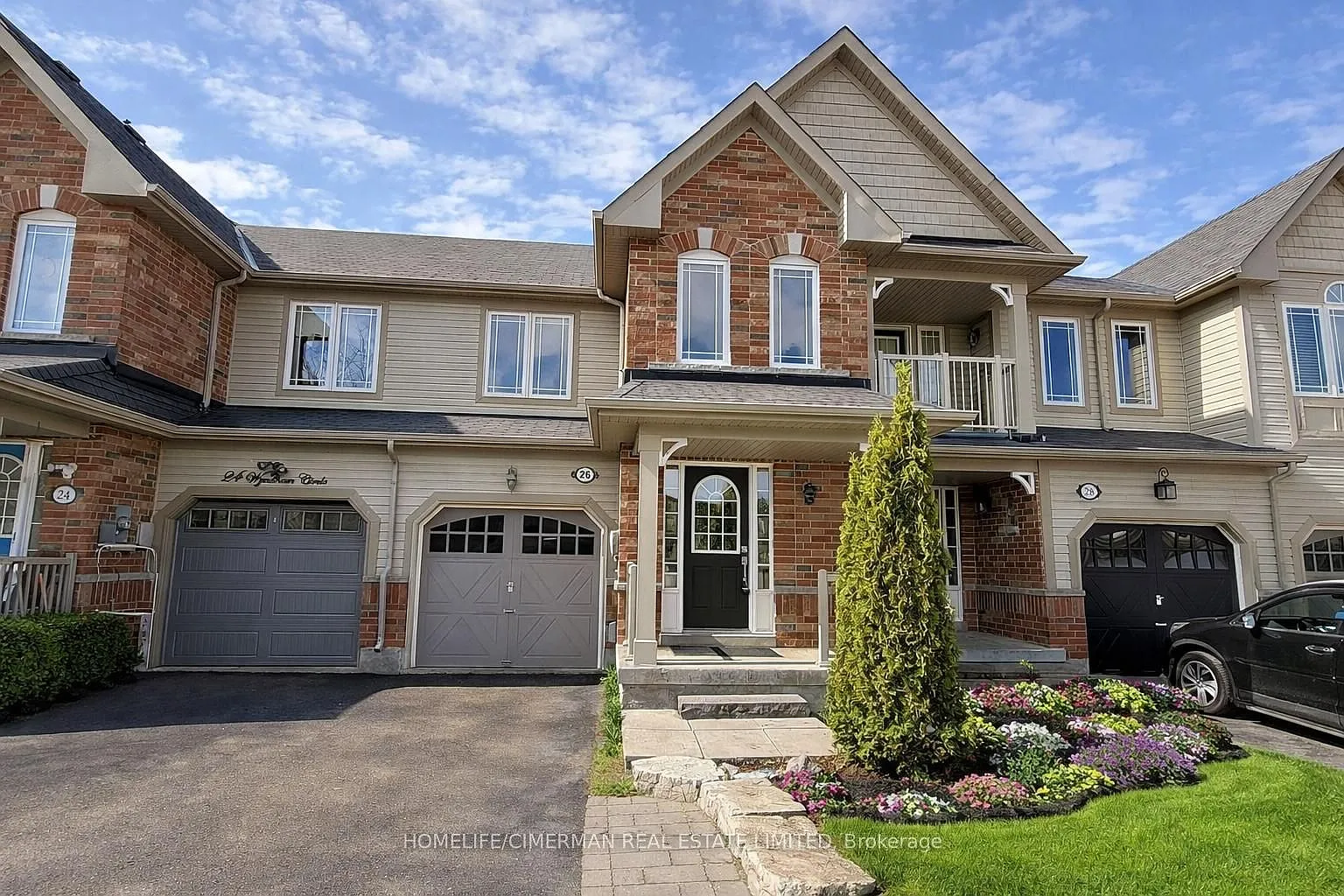 3 bed, $2,700 — Photo 2