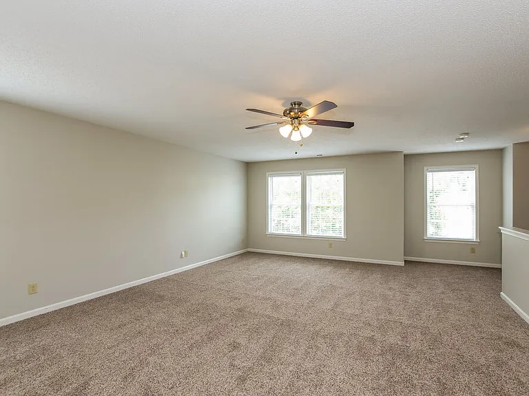 719 Capstone Ave — Photo 13