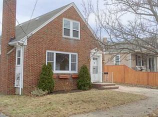 33 Hillview Ave, Providence, RI 02908