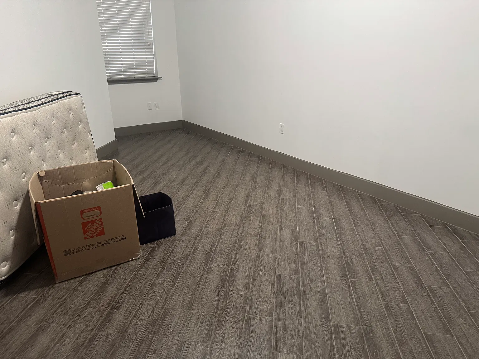 2 bed, 45 sqft, $1,200 — Photo 3