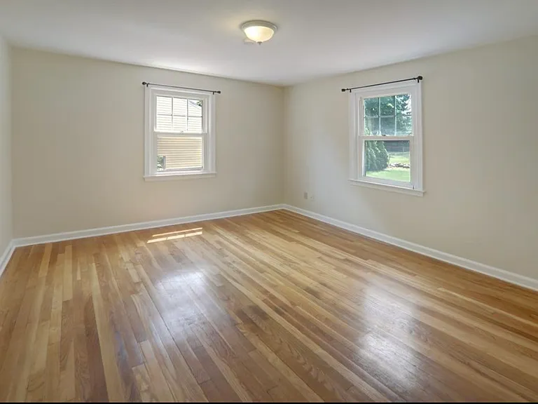 58 Knob Hill Dr — Photo 14