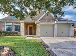 1910 Oak Top Dr, Pearland, TX 77581