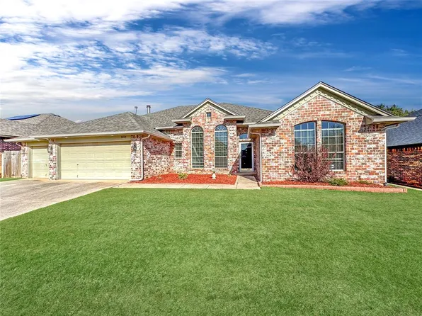 8609 NW 116th St, Oklahoma City, OK 73162