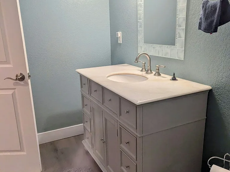 312 Homestead Pkwy — Photo 9
