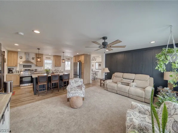 1380 Lanette Cir, Pahrump, NV 89060