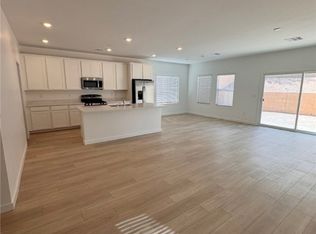 3333 Dancing Waters St, Las Vegas, NV 89129