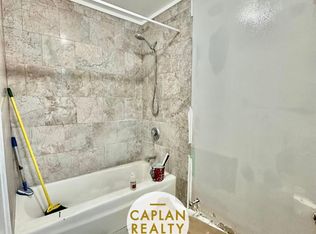 44 Bagley Ave #1R, Hamden, CT 06514