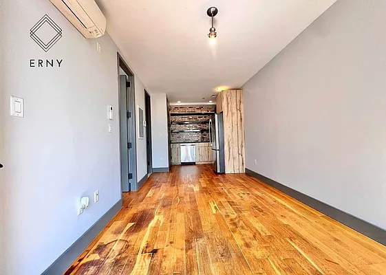 Rented by ERNY LLC | media 27