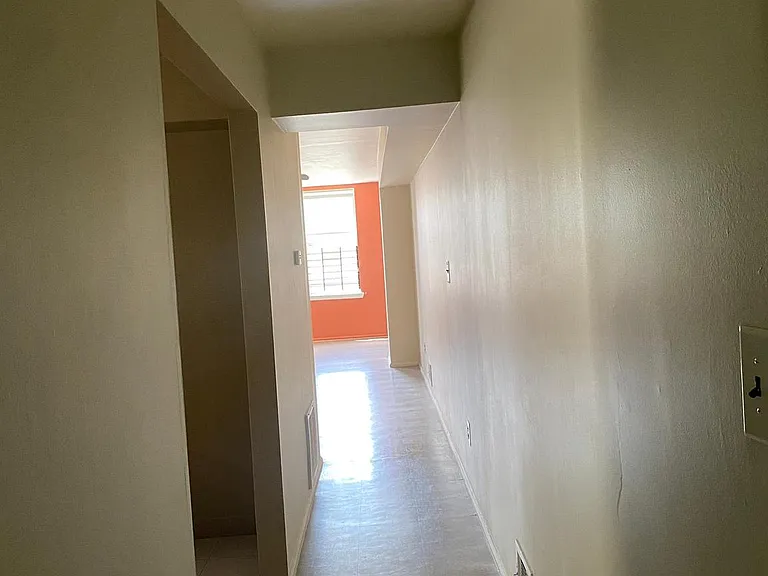 4517 N 20th St #2 — Photo 5
