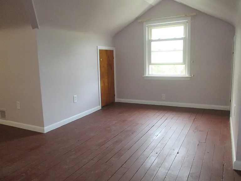 4218 Okalona Rd — Photo 31