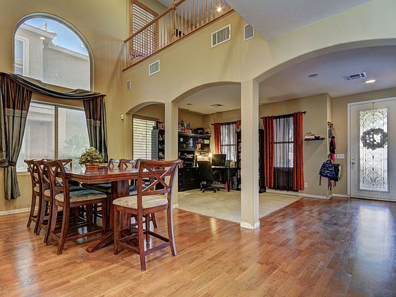 Dinning Room and Front Room