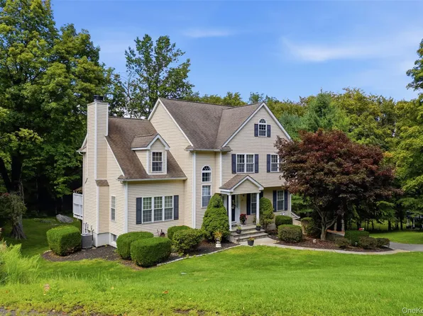 49 Millstream Court, Pawling, NY 12564