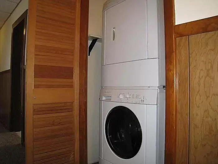 52 Indiana Ave #3 — Photo 7
