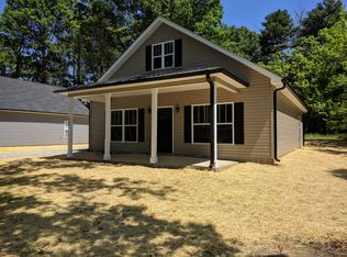 116 Fairmont St, Clover, SC 29710