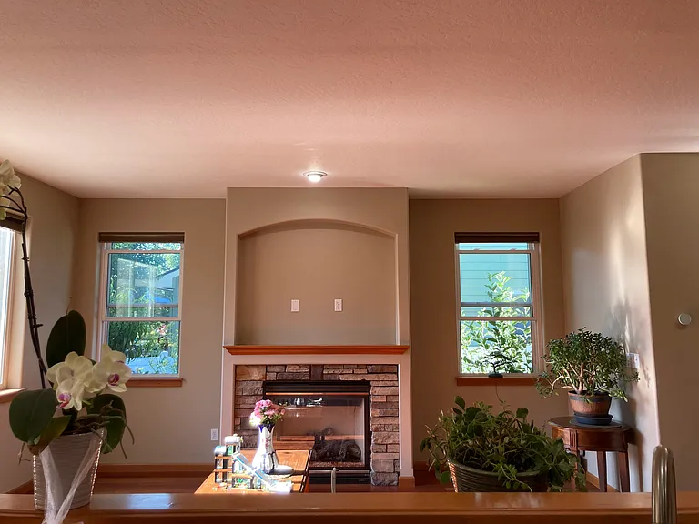 4133 Cook St — Photo 5