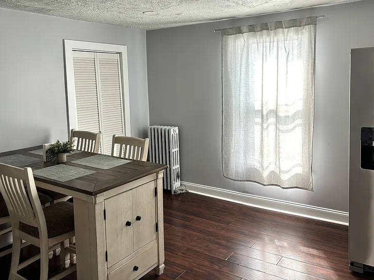 7-9 Lincoln St #2 — Photo 3