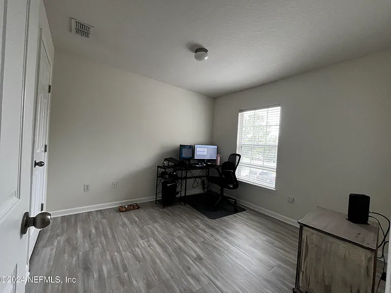 7180 Stonelion Cir — Photo 11