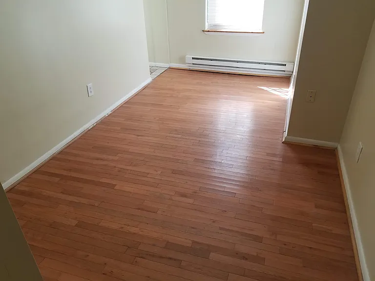 1323 W Butler St #1 — Photo 16