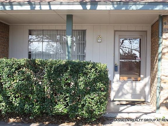 3rd image of 5201 NW Sherwood Dr