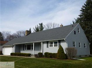 1623 Cahill Dr, East Lansing, MI 48823