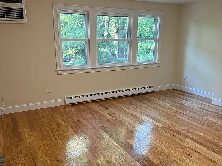 15 Strawberry Hill Rd #15 — Photo 6