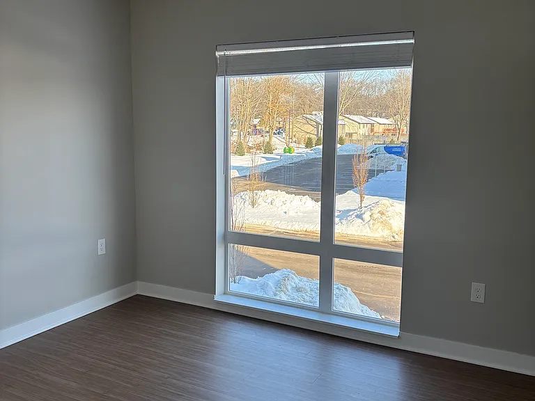Lakewood Place Apartment Village — Photo 4