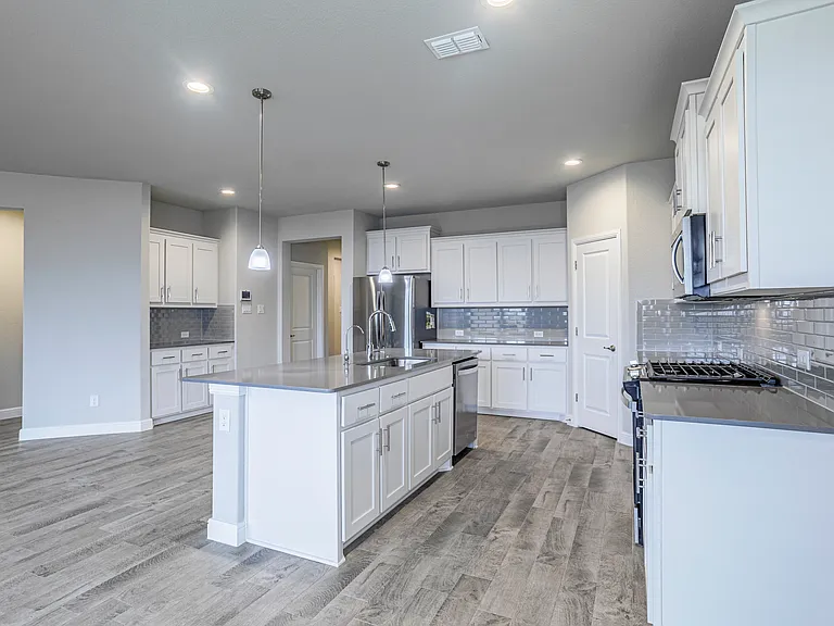 15825 Bronte Ln — Photo 9