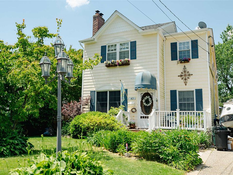 92 Corey Avenue, Blue Point, NY 11715 Zillow