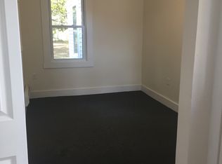 367 Whalom Rd APT 2, Lunenburg, MA 01462