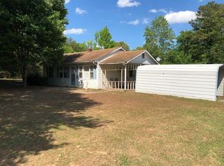 1215 Grubby Rd, Halifax, VA 24558