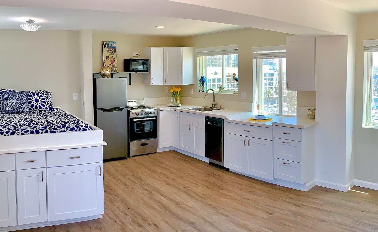 211 S Yacht Club Way LOFT COURTYARD VIEW, Redondo Beach, CA 90277