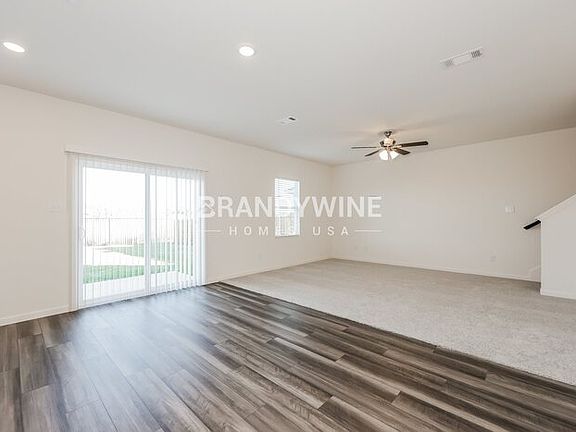 4th image of 8344 Sniptoe Dr
