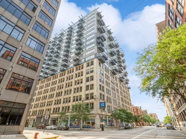 565 W Quincy St Unit 1810, Chicago, IL 60661