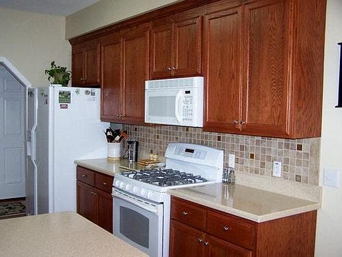 3rd image of 4056 Juanita Dr