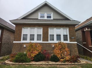 8837 S Throop St, Chicago, IL 60620