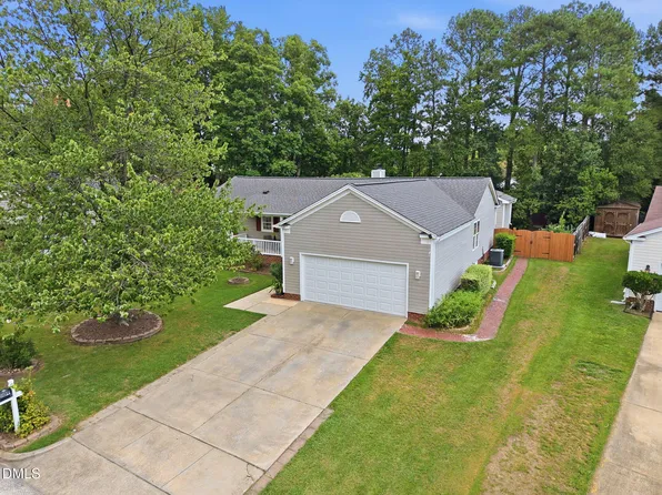 1109 Lexington Farm Rd, Apex, NC 27502