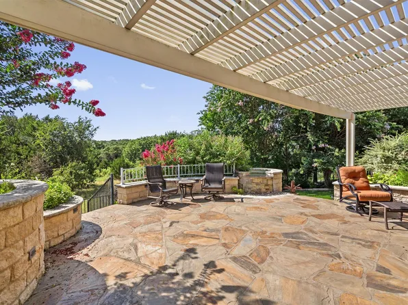 300 Pipe Creek Ln, Georgetown, TX 78633