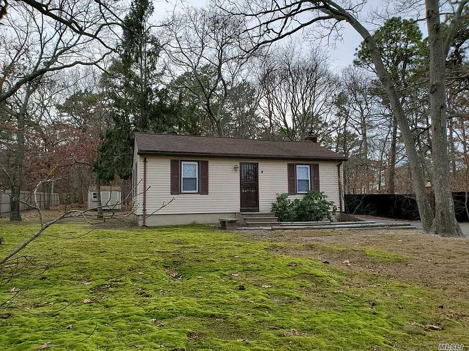 1st image of 12 Shady Ln