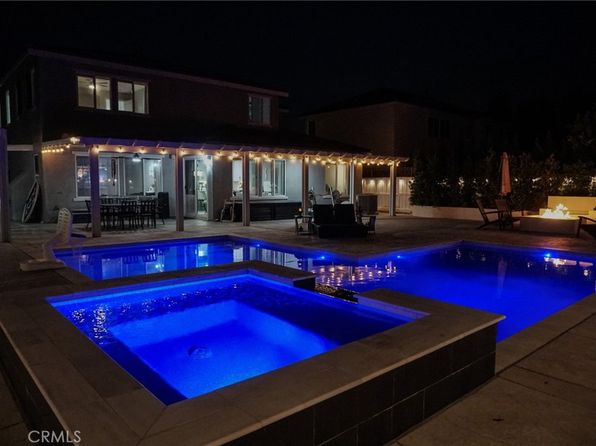 27956 Brightside Cv, Sun City, CA 92585