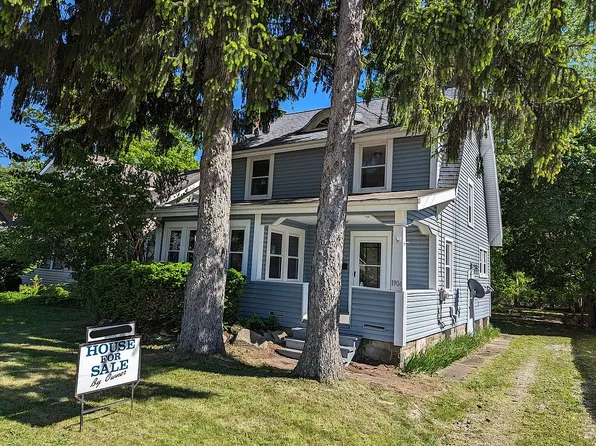 1906 Marhofer Ave, Stow, OH 44224
